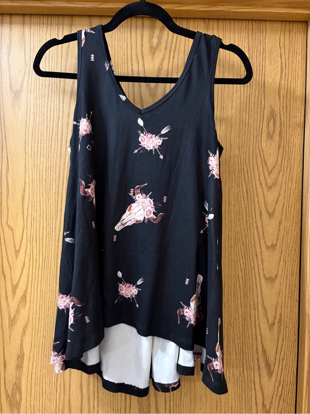 Black Floral Bull Skull V-Neck Tank Top